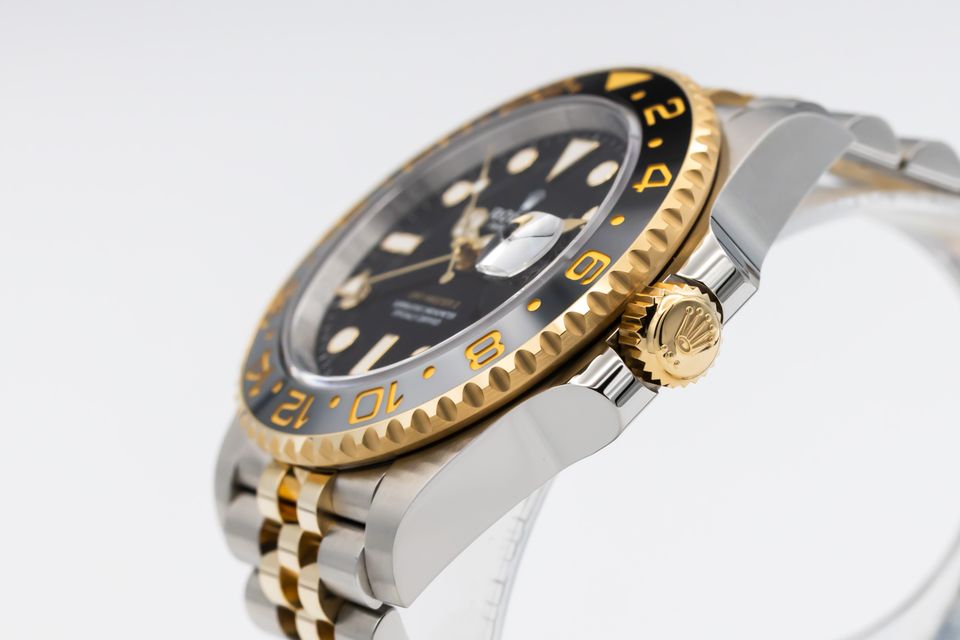 Rolex GMT Master II 126713 GRNR Image 2